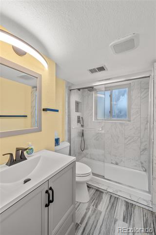 6252 W 70th Place