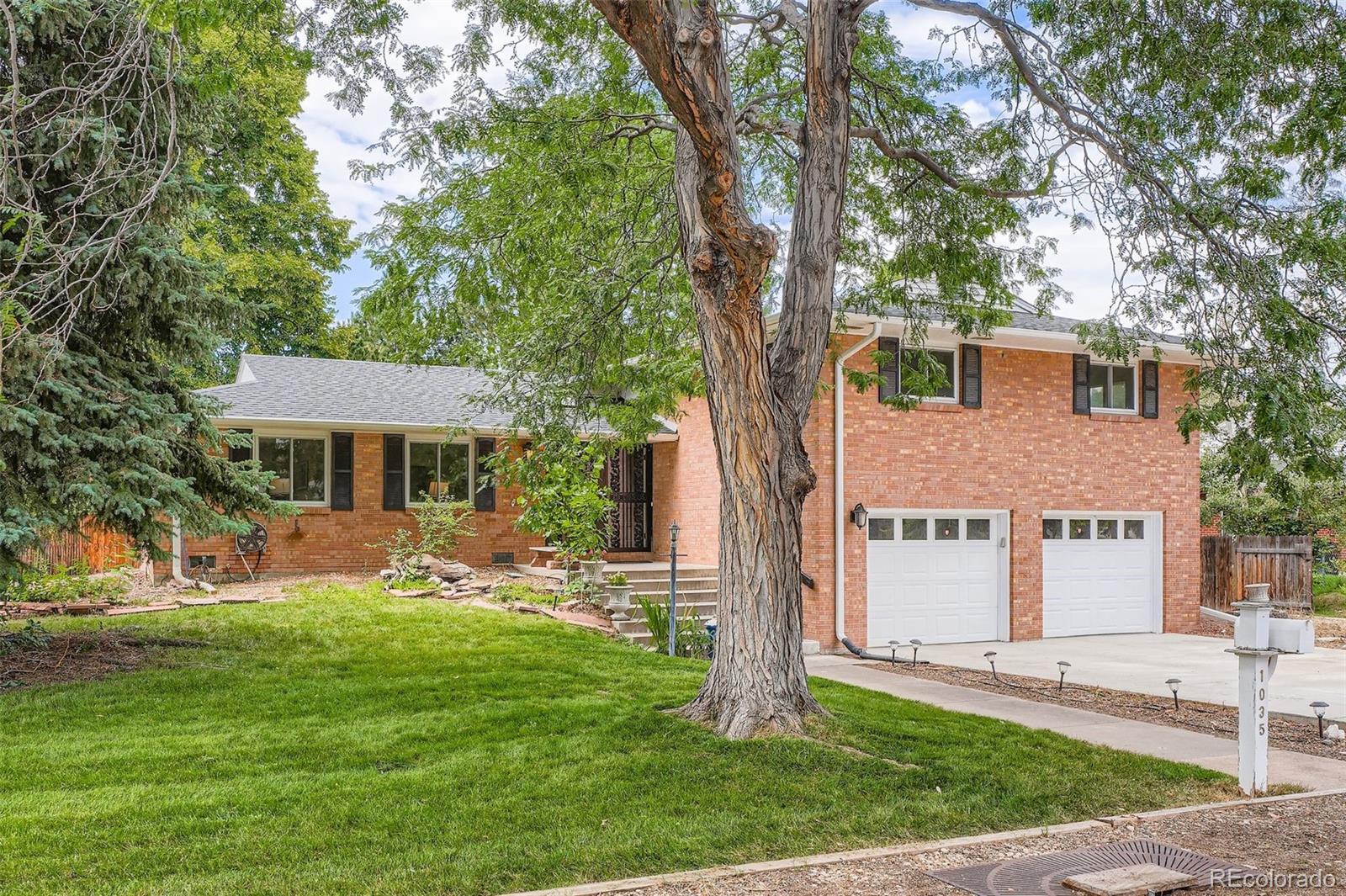 1035 S Elmira Street