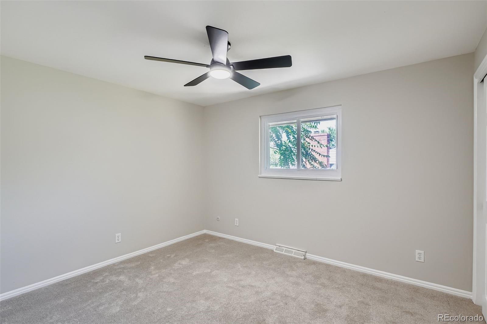 1035 S Elmira Street