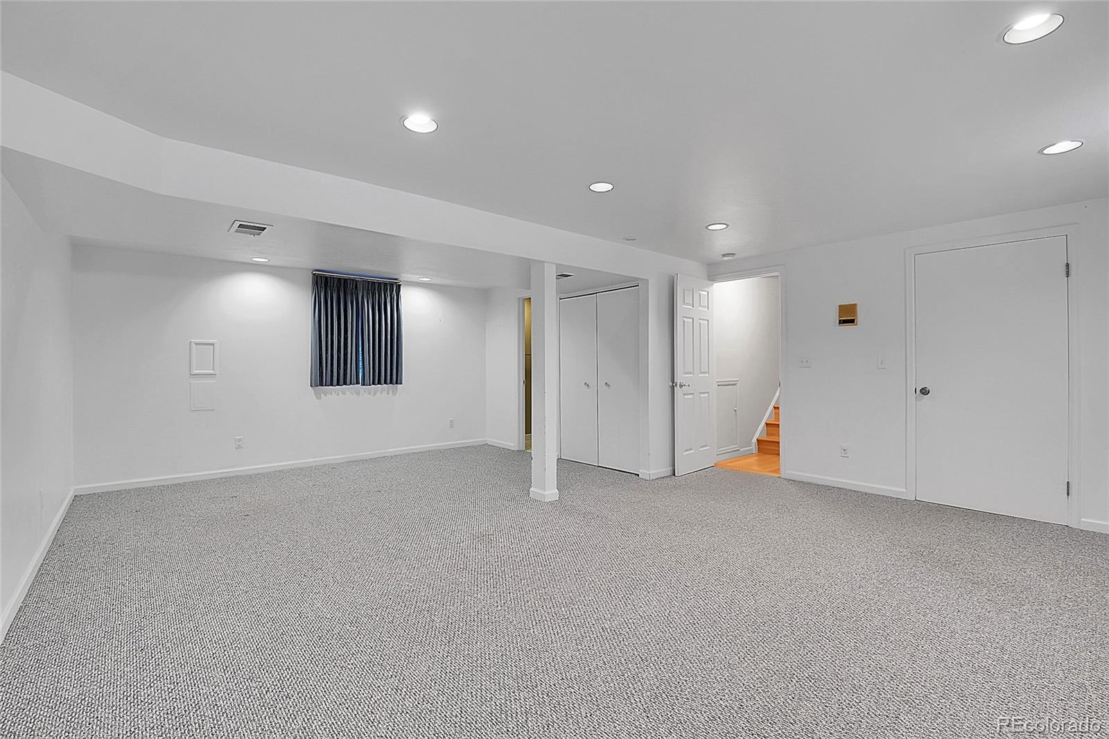 4720 W Stanford Avenue