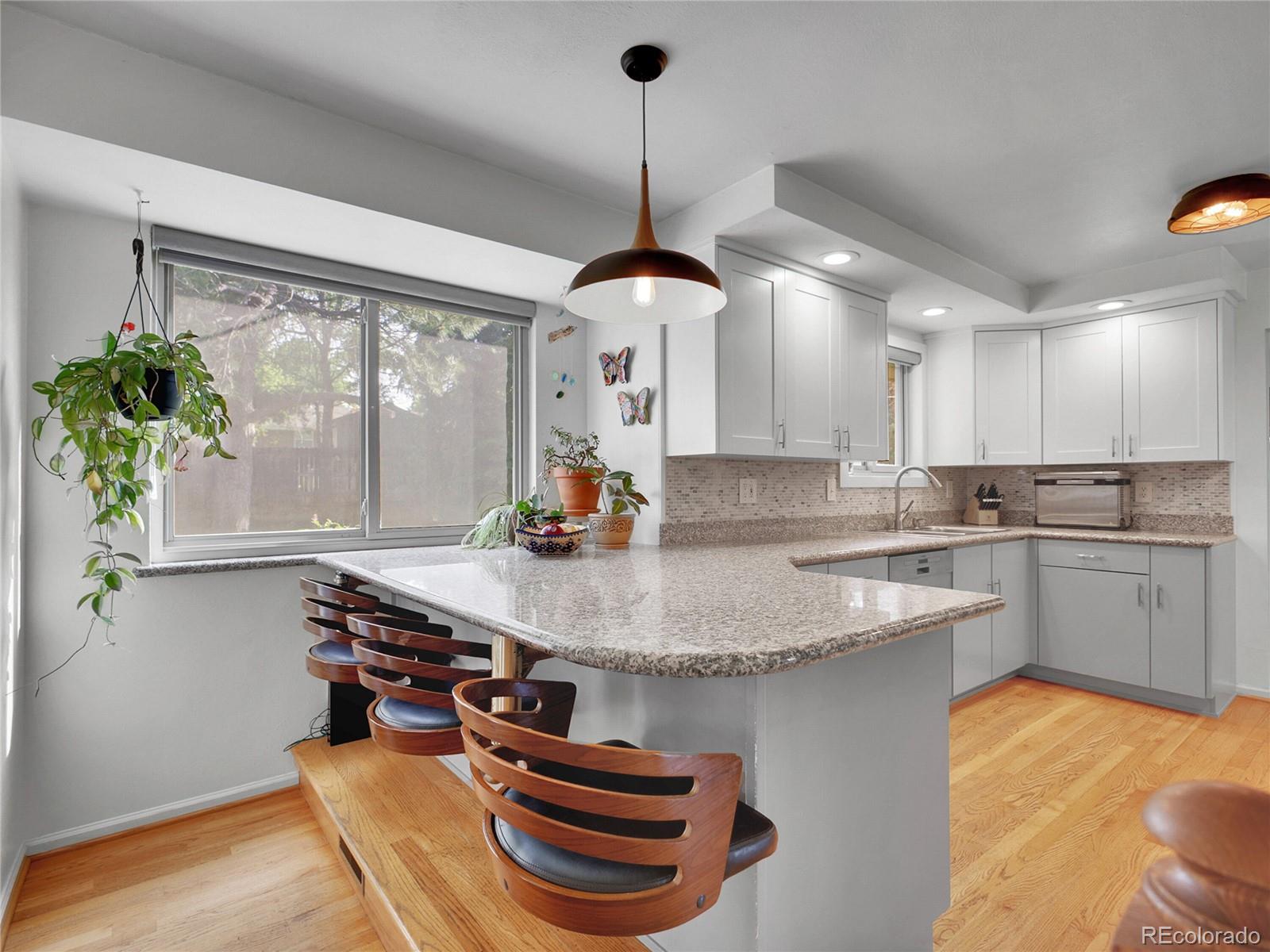 4720 W Stanford Avenue