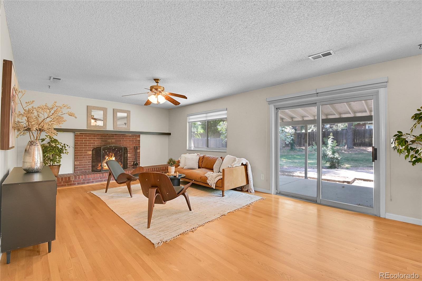 4720 W Stanford Avenue