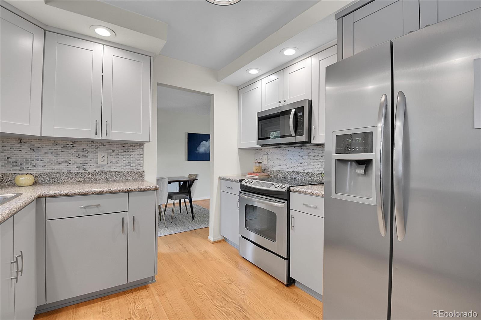 4720 W Stanford Avenue