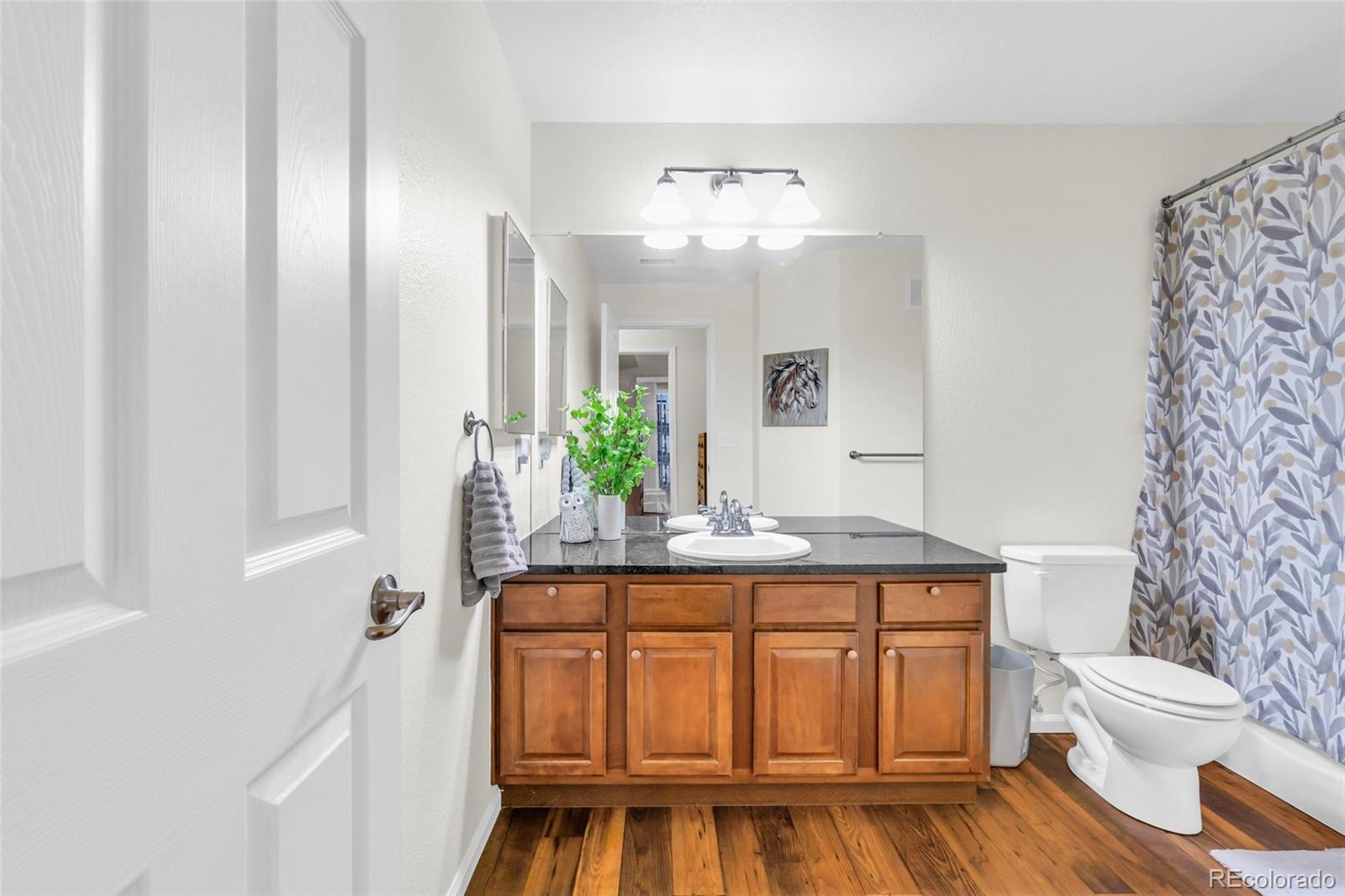 17525 Wilde Avenue Unit: 307