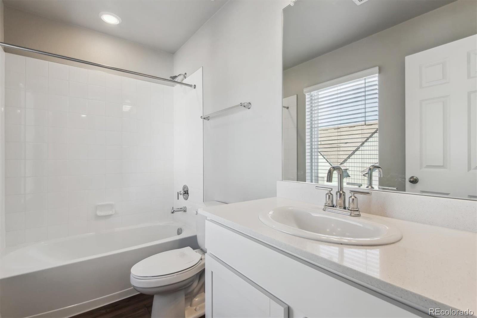 16716 Shoshone Place