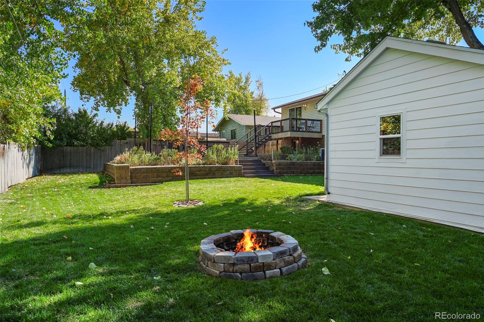 1743 Ura Lane