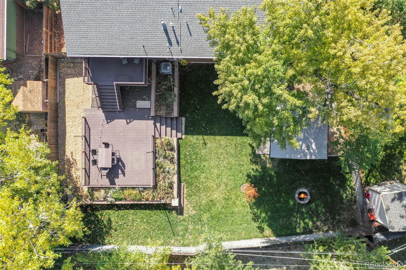 1743 Ura Lane
