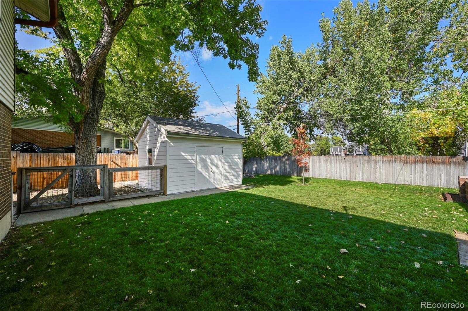 1743 Ura Lane
