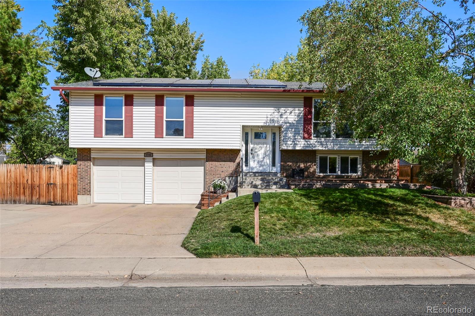 1743 Ura Lane