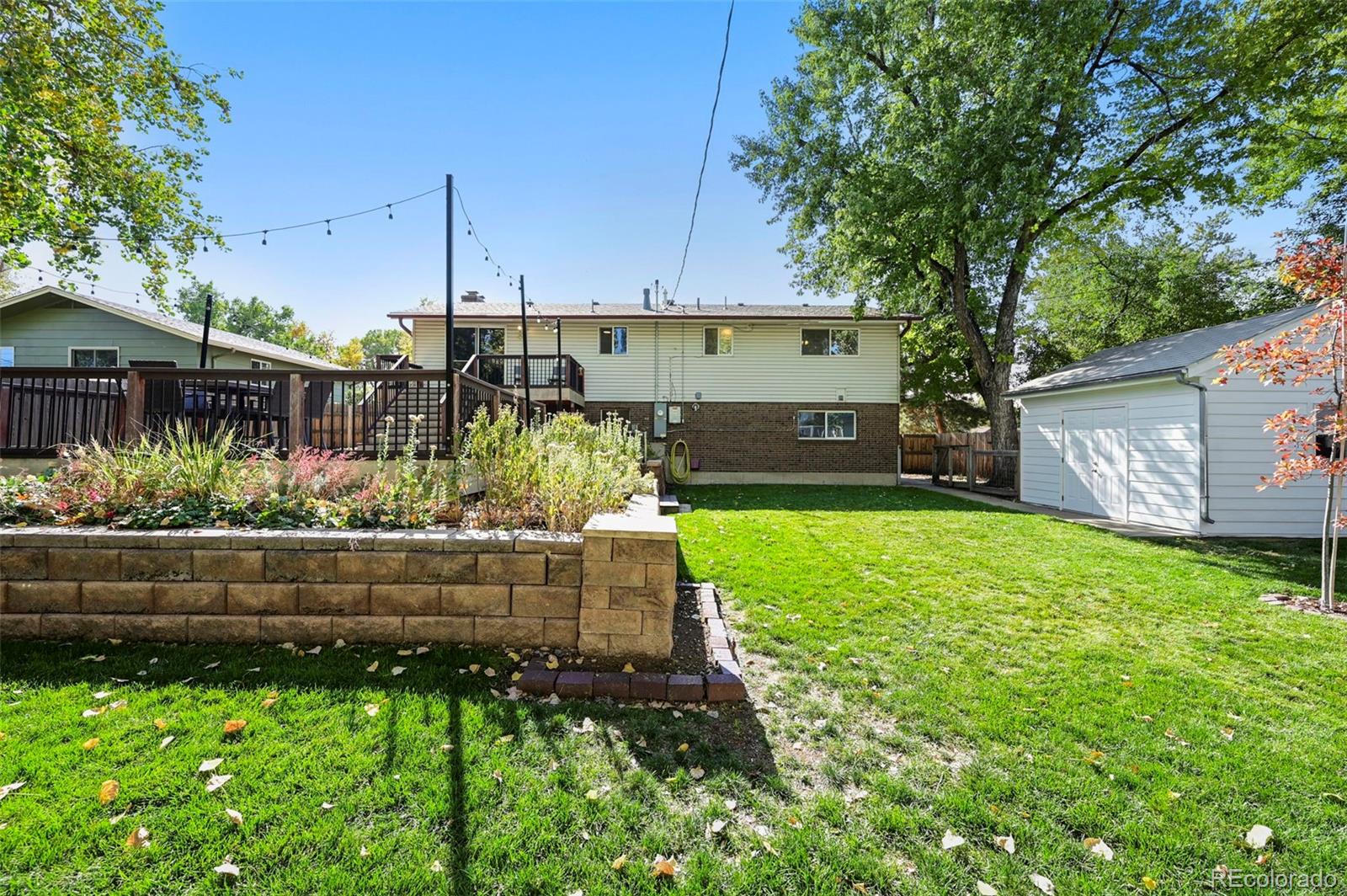 1743 Ura Lane