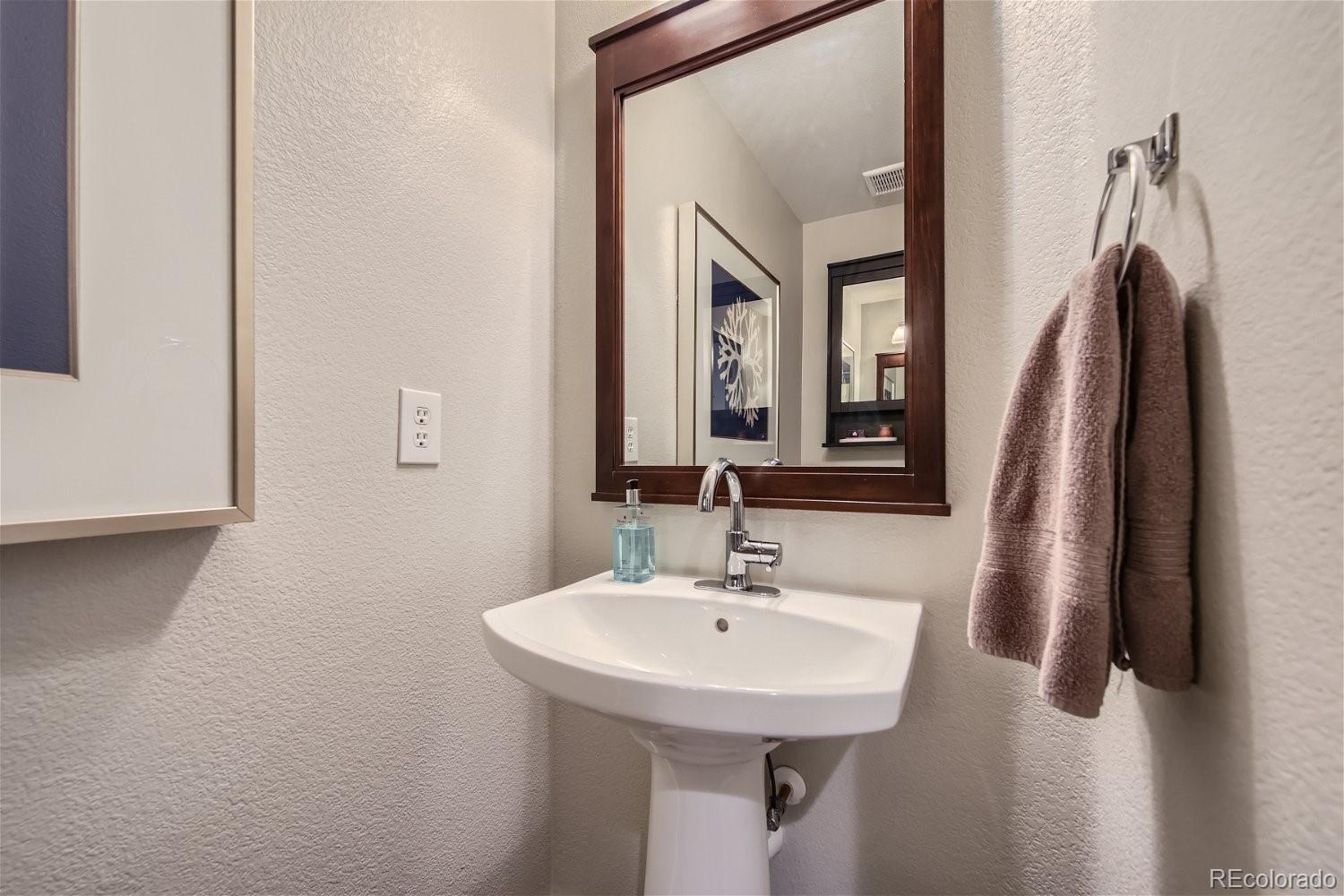 9153 Anasazi Indian Trail