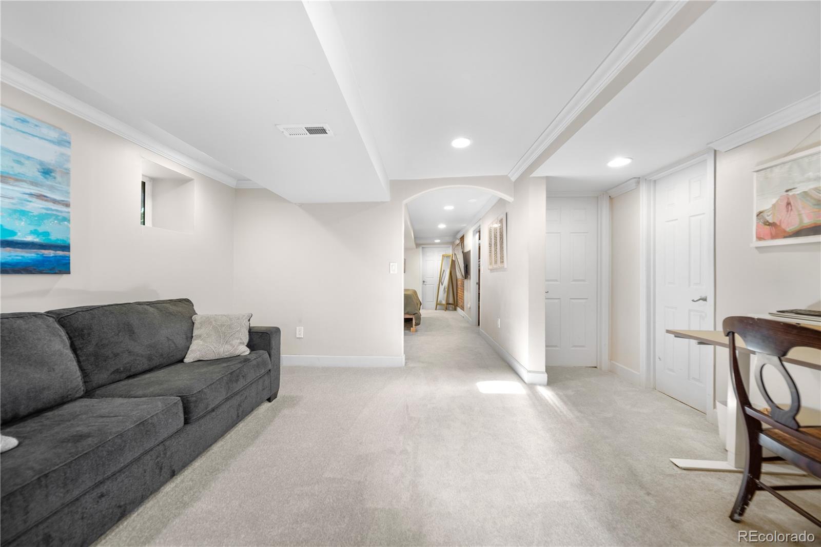 461 N Downing Street