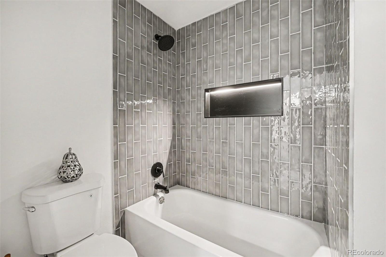 169 Xenon Street Unit: 30