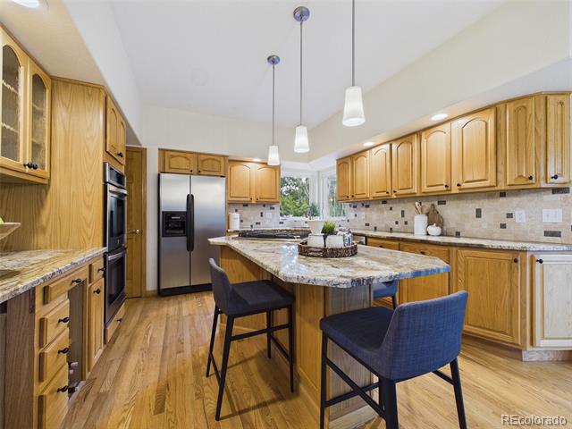 1931 Creekside Drive