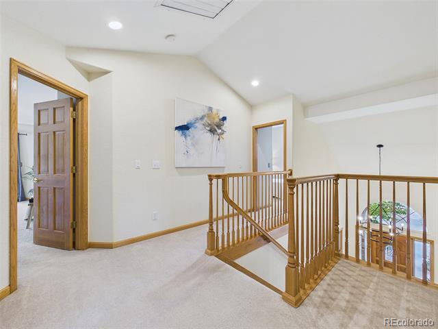 1931 Creekside Drive