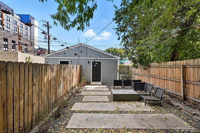 716 N Sherman Street