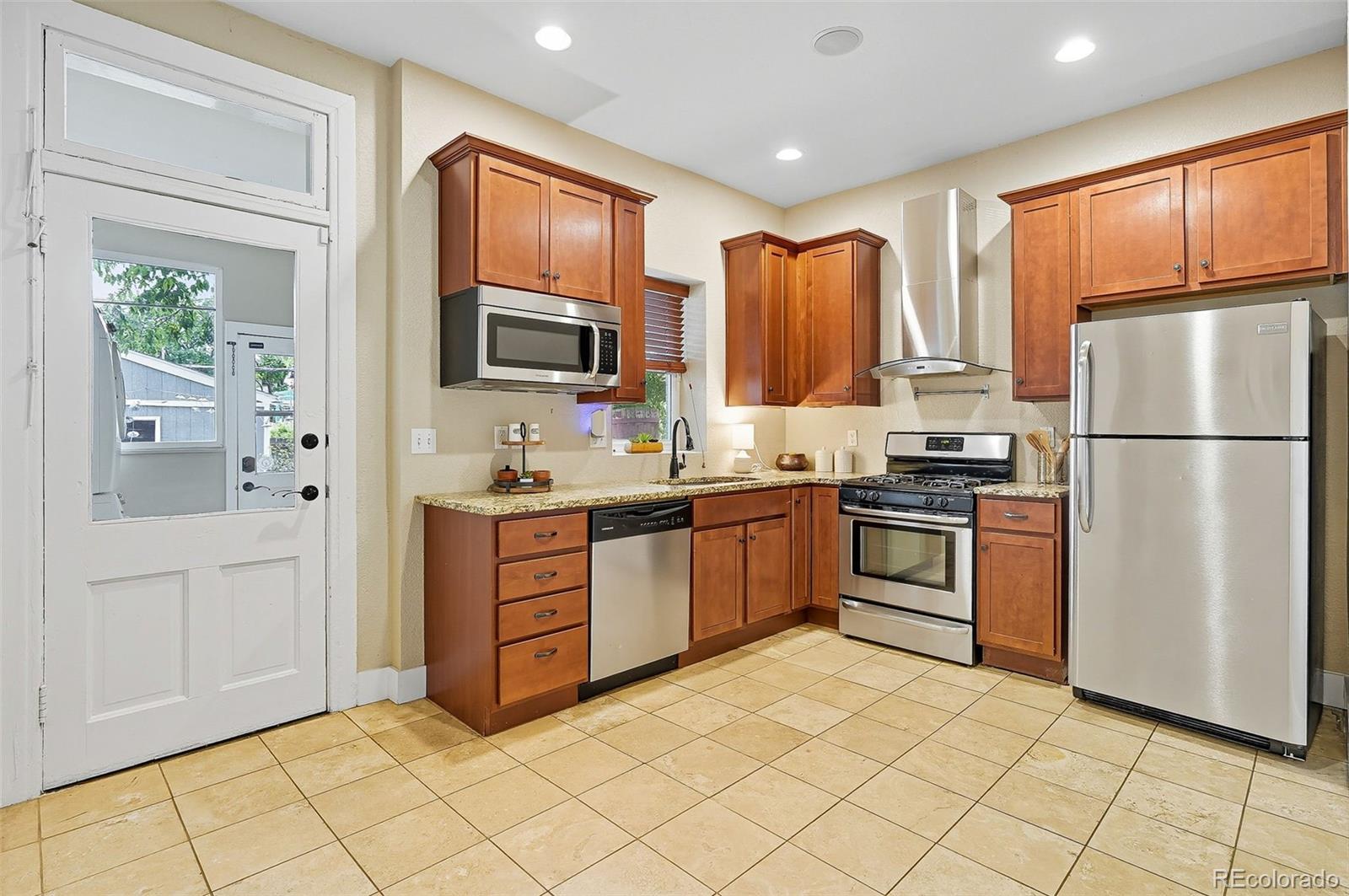 716 N Sherman Street