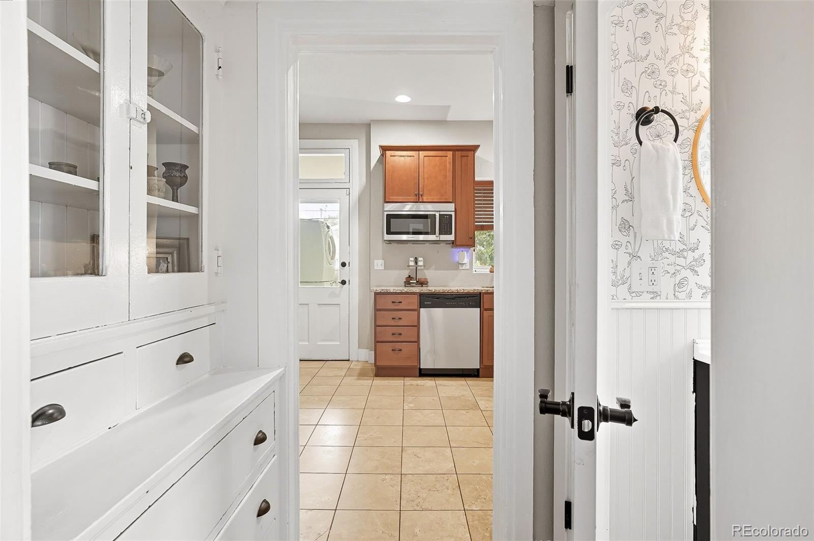 716 N Sherman Street