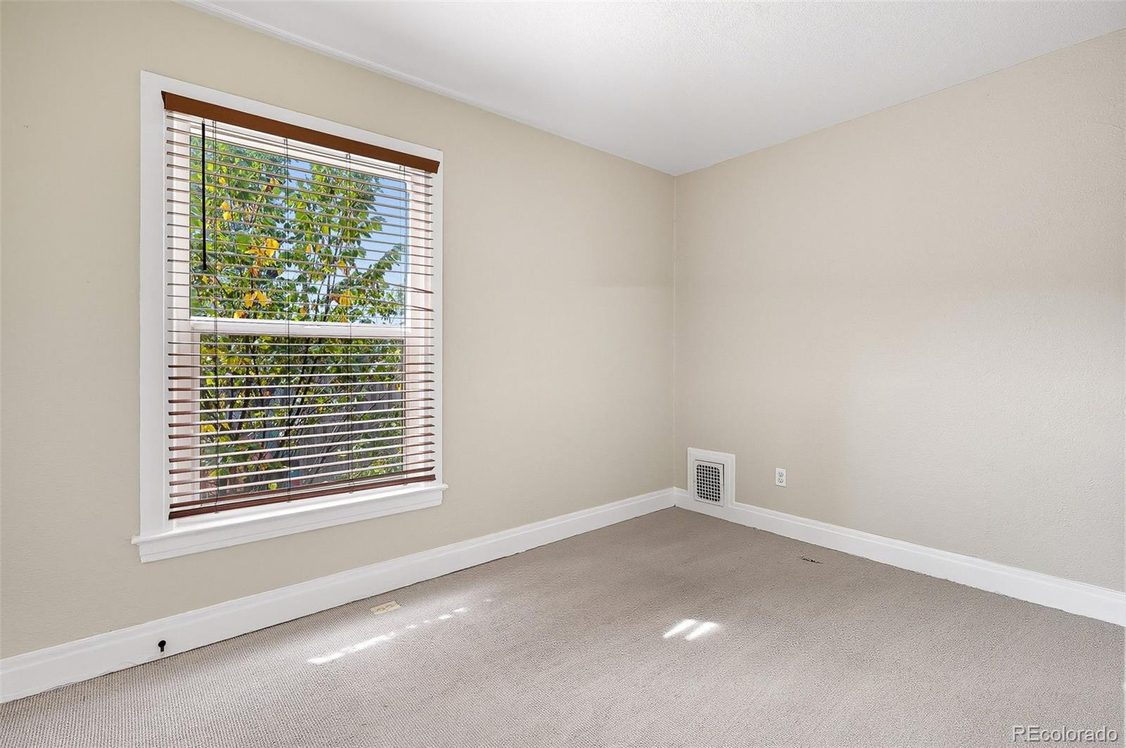 716 N Sherman Street