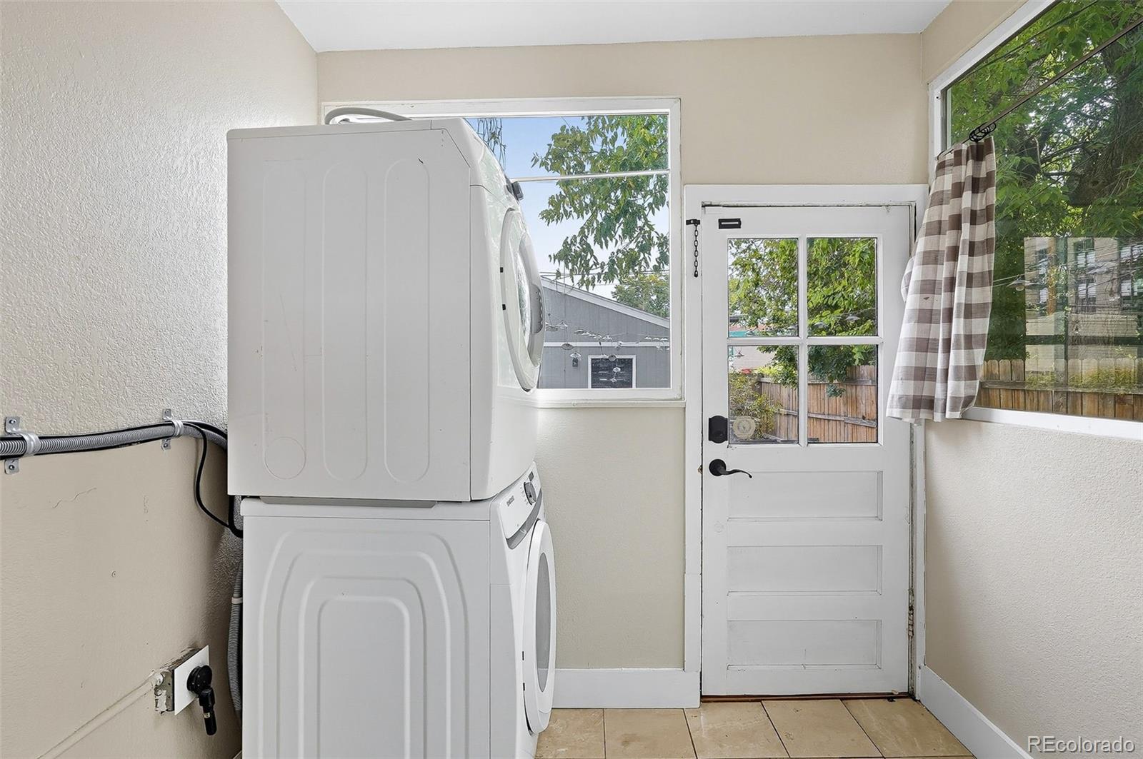 716 N Sherman Street