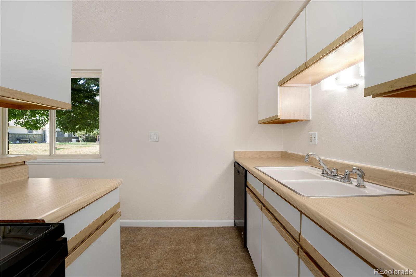 3351 S Field Street Unit: 169