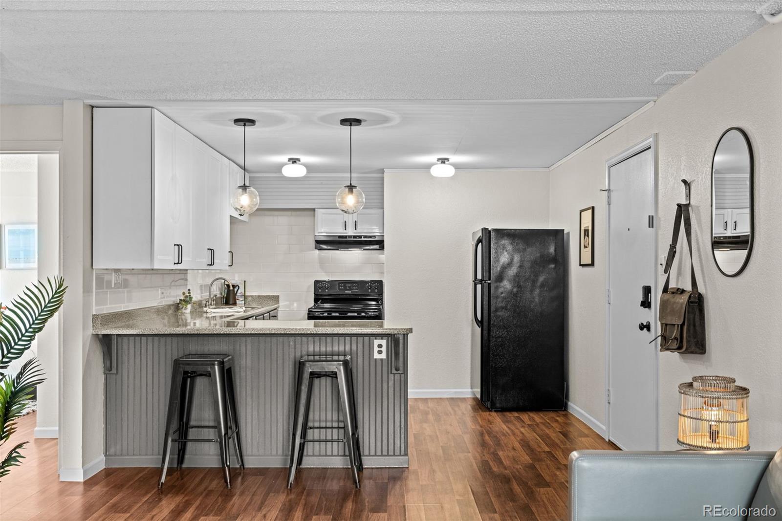 3047 W 47th Avenue Unit: 201