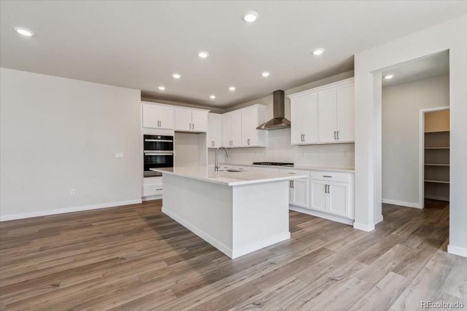 2561 Bailey Lane