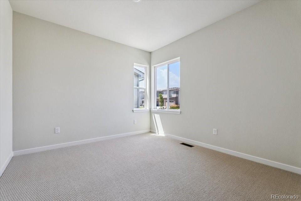 2561 Bailey Lane