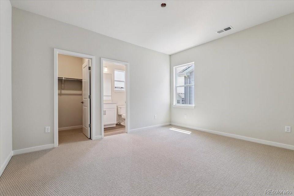 2561 Bailey Lane