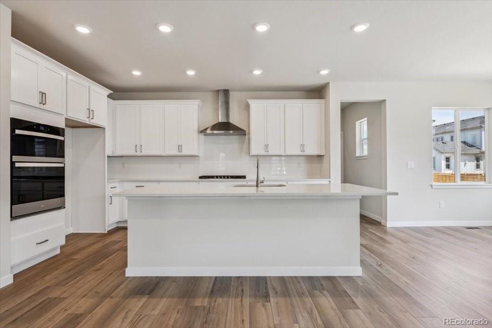 2561 Bailey Lane
