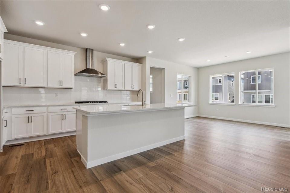 2561 Bailey Lane