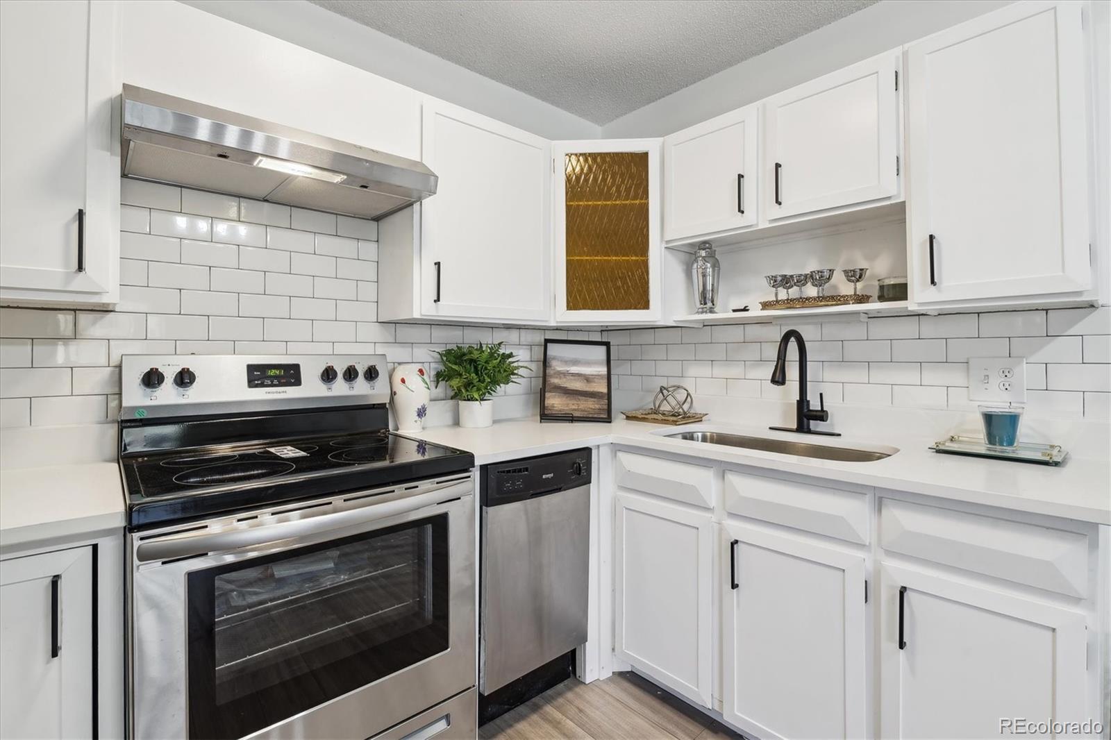 620 S Alton Way Unit: 9B