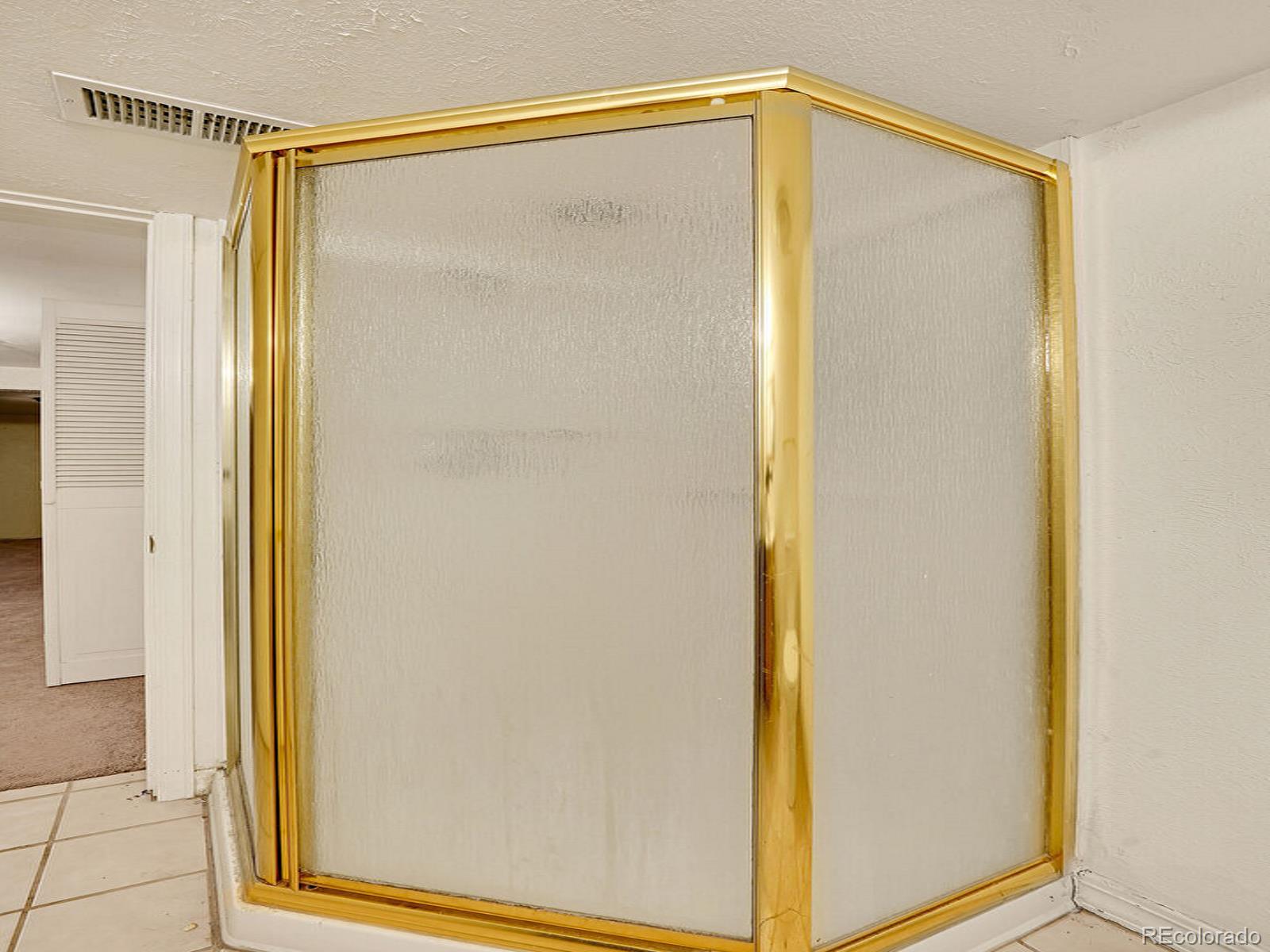 6460 E Mississippi Avenue