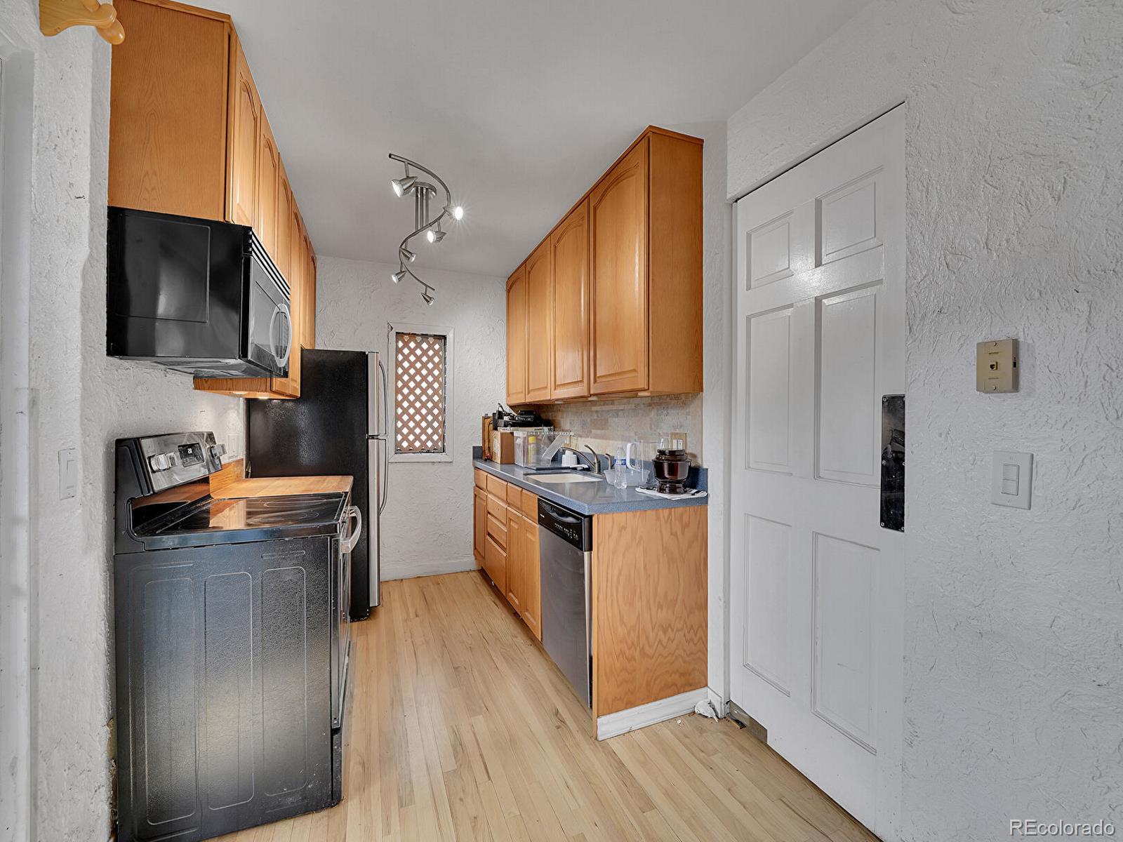 6460 E Mississippi Avenue