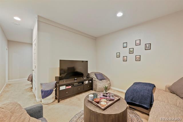 10064 Belvedere Circle