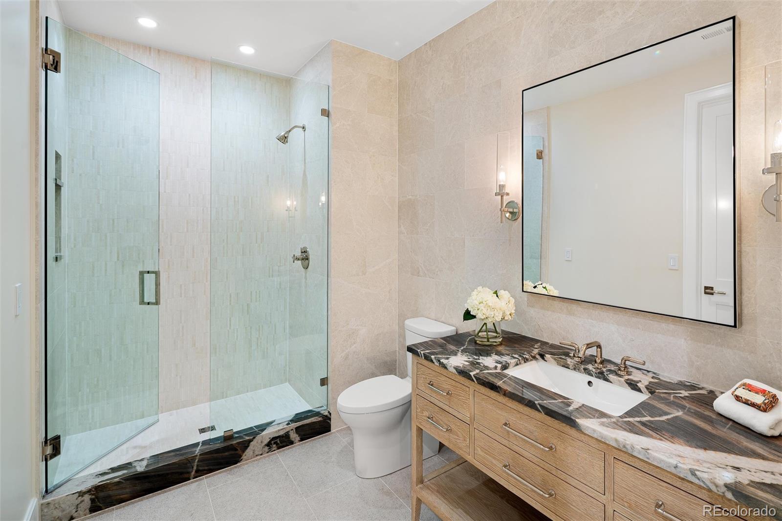 2332 S Columbine Street