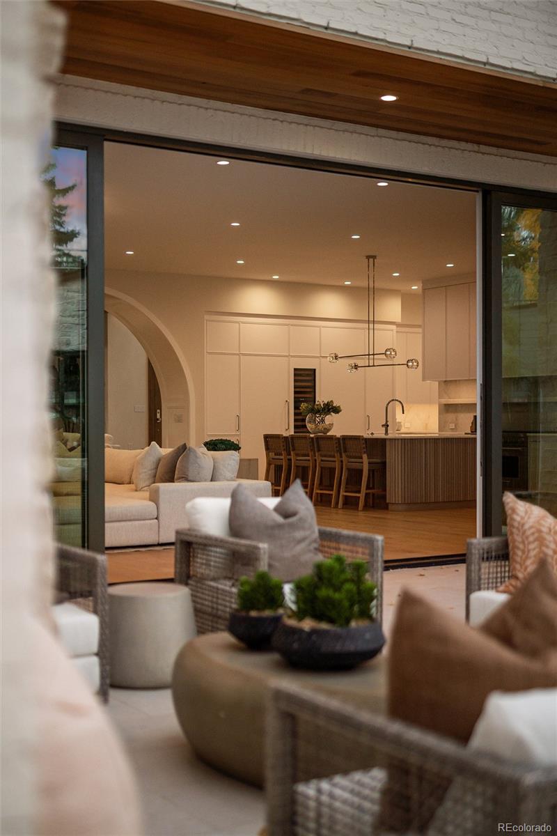 2332 S Columbine Street