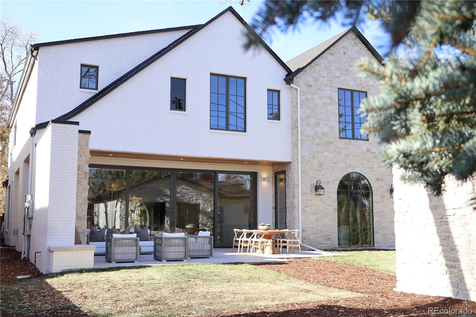 2332 S Columbine Street