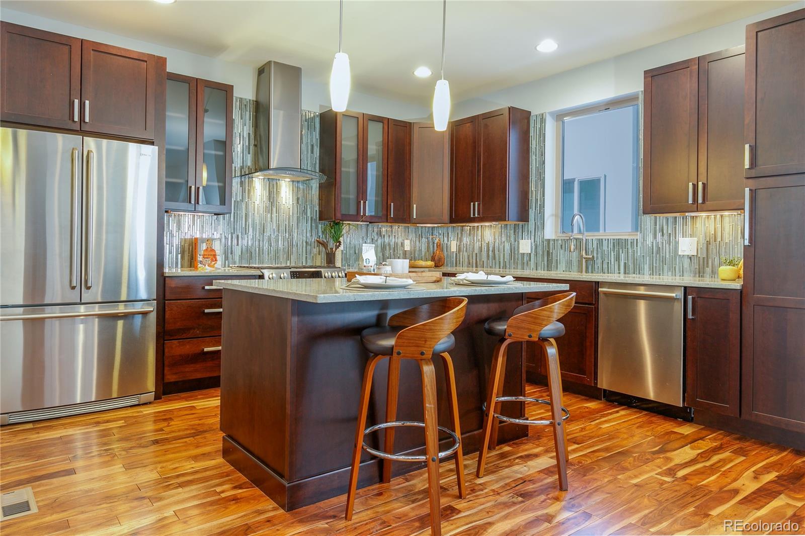 2639 17th Street Unit: 2