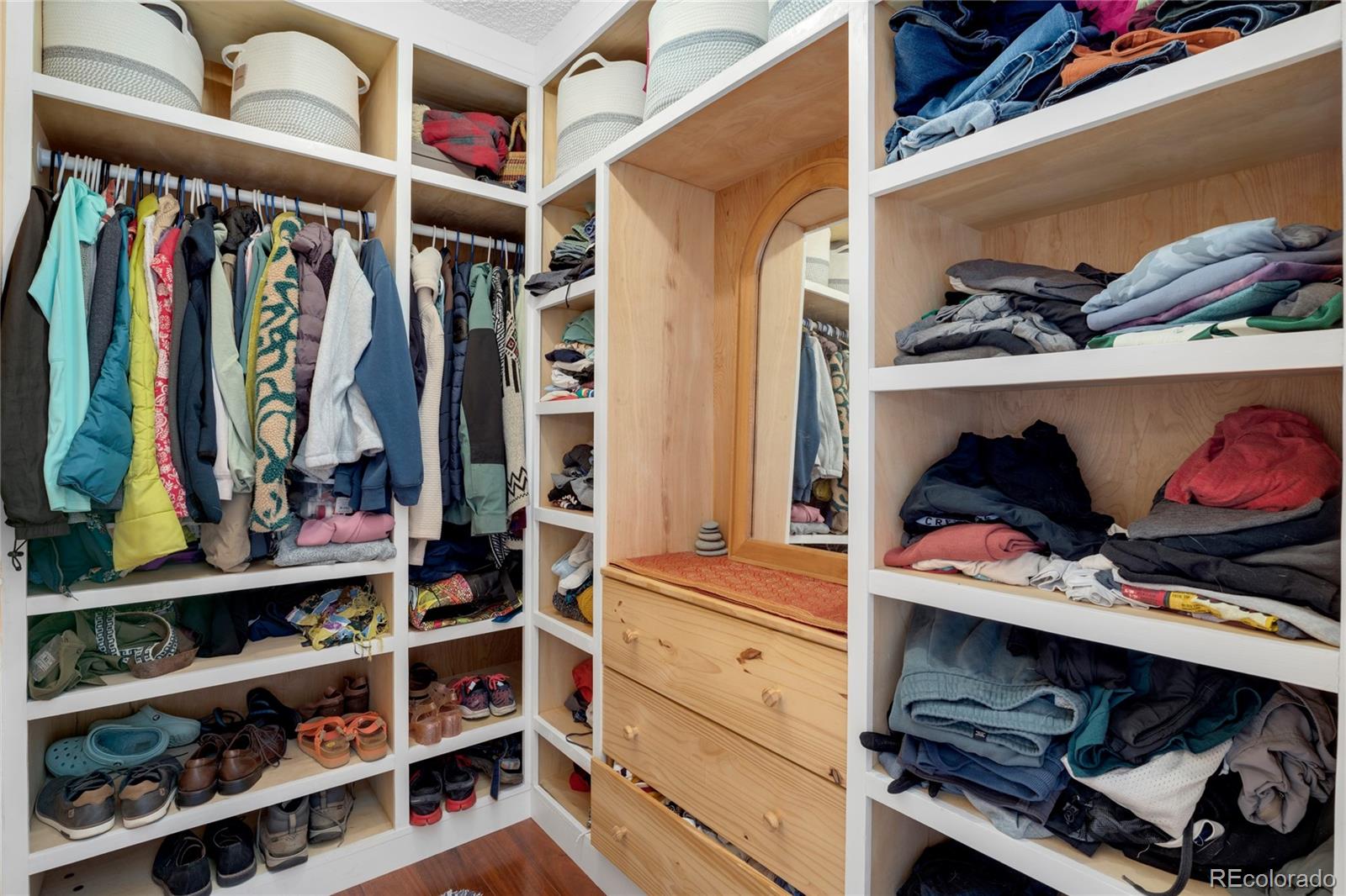 9376 W Wagon Trail Circle