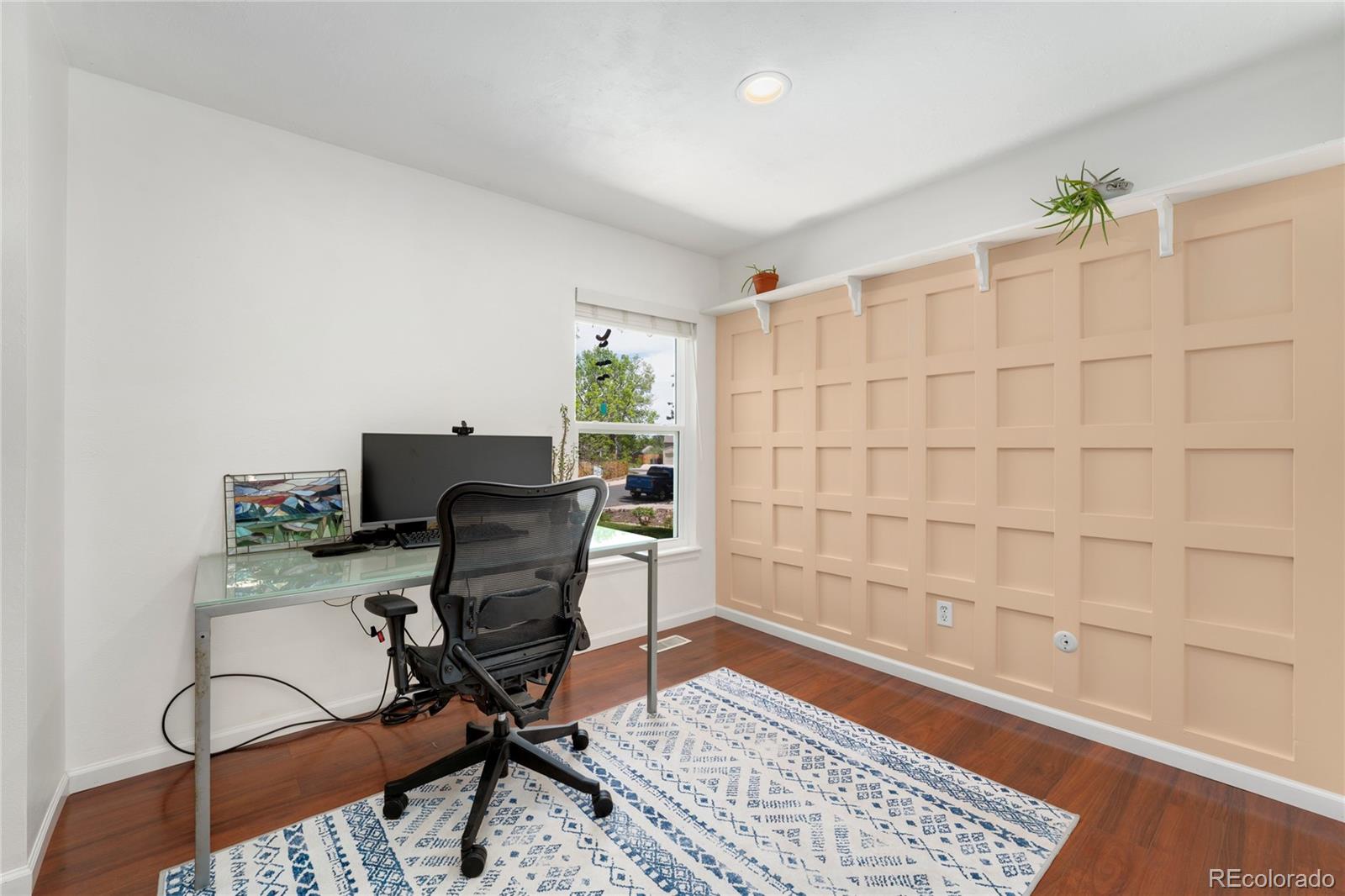 9376 W Wagon Trail Circle