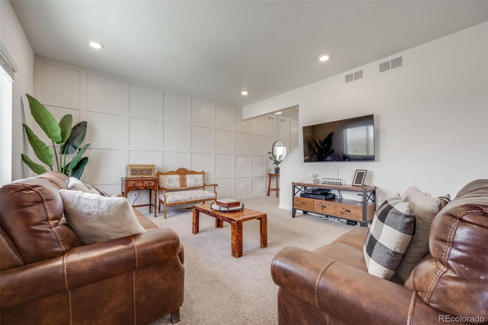 4811 River Highlands Loop