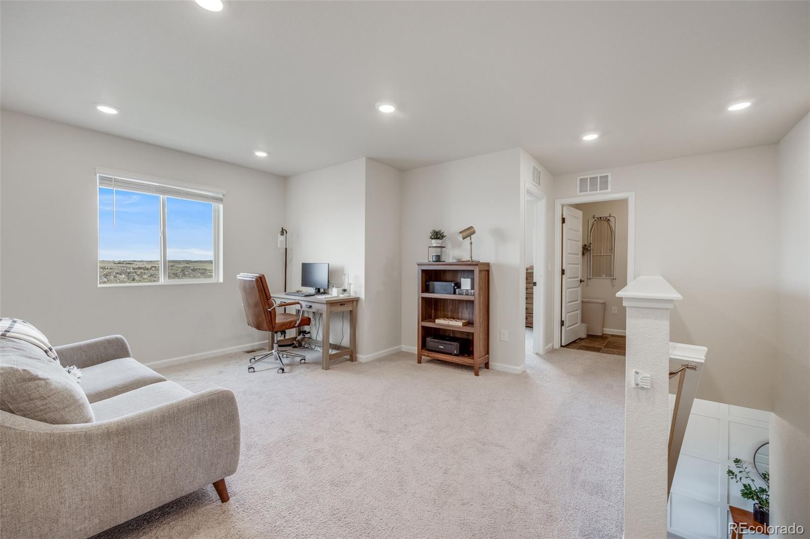 4811 River Highlands Loop