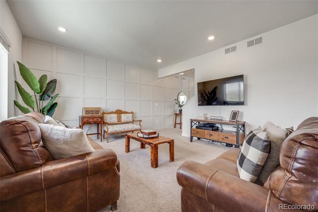 4811 River Highlands Loop