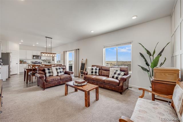 4811 River Highlands Loop