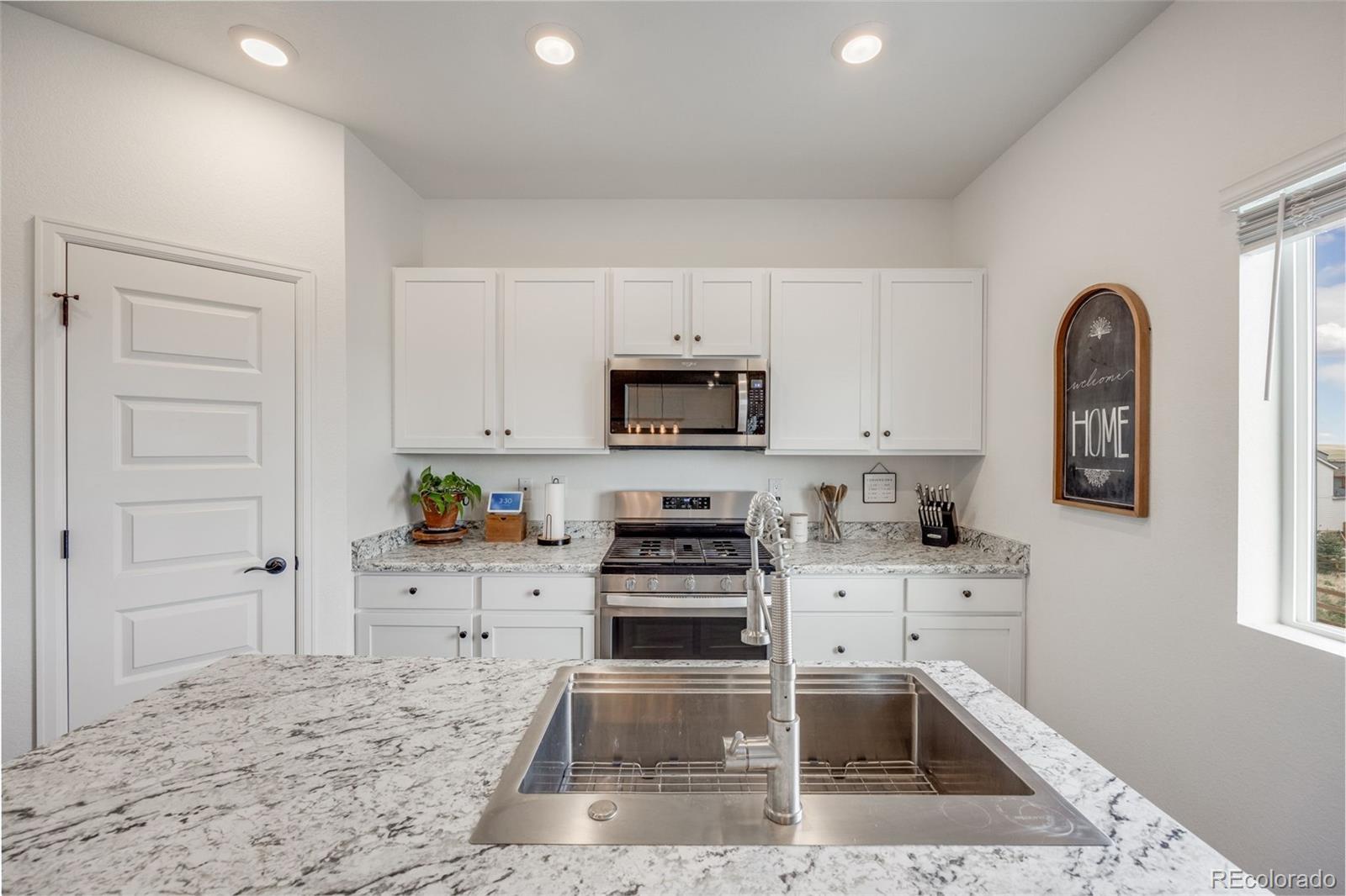 4811 River Highlands Loop