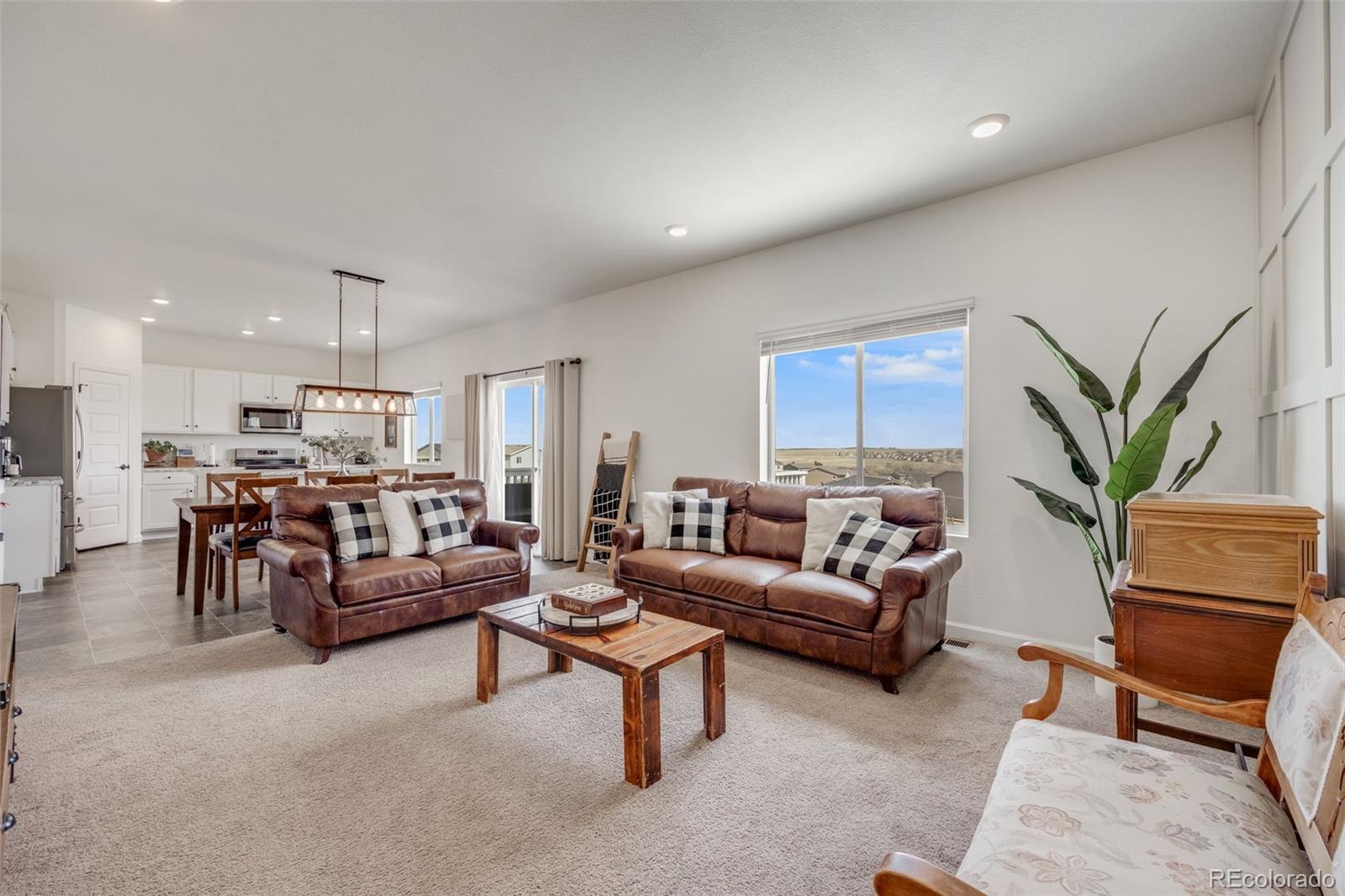 4811 River Highlands Loop