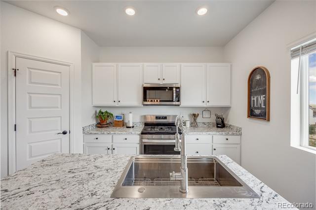 4811 River Highlands Loop