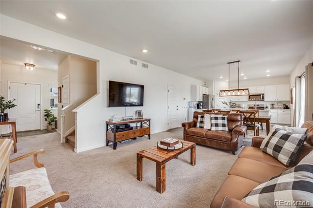 4811 River Highlands Loop