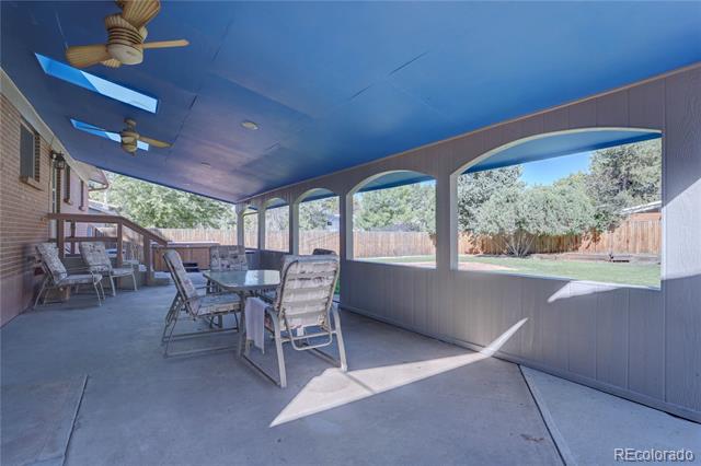 707 W Davies Way